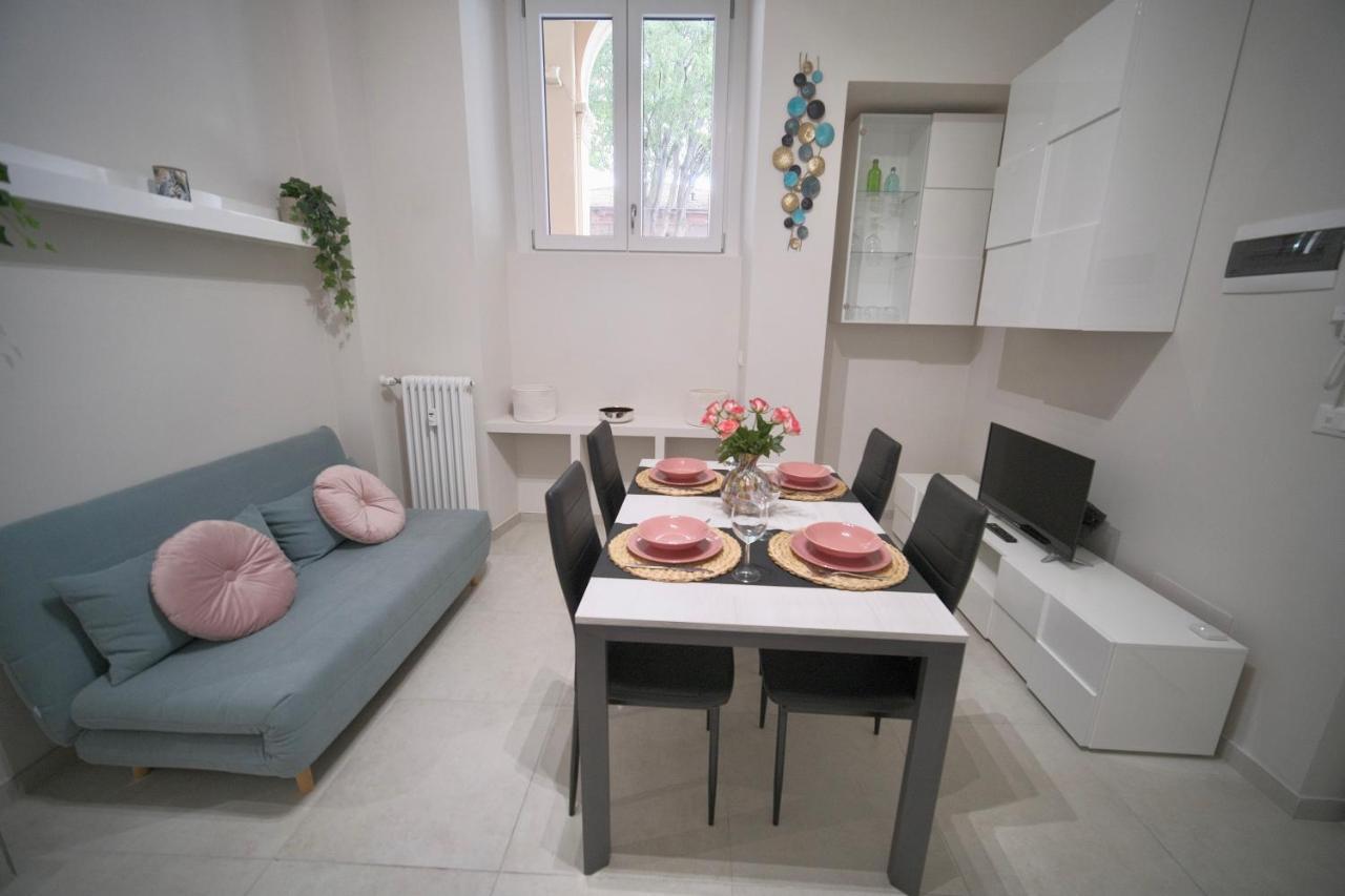 Appartamento Moderno ❴ 300 Mt. Da Porta Nuova ❵ Turin Exterior foto